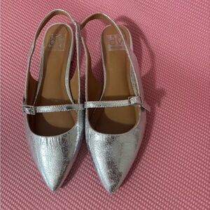 DV by Dolce Vita Women's Metallic Silver Flats